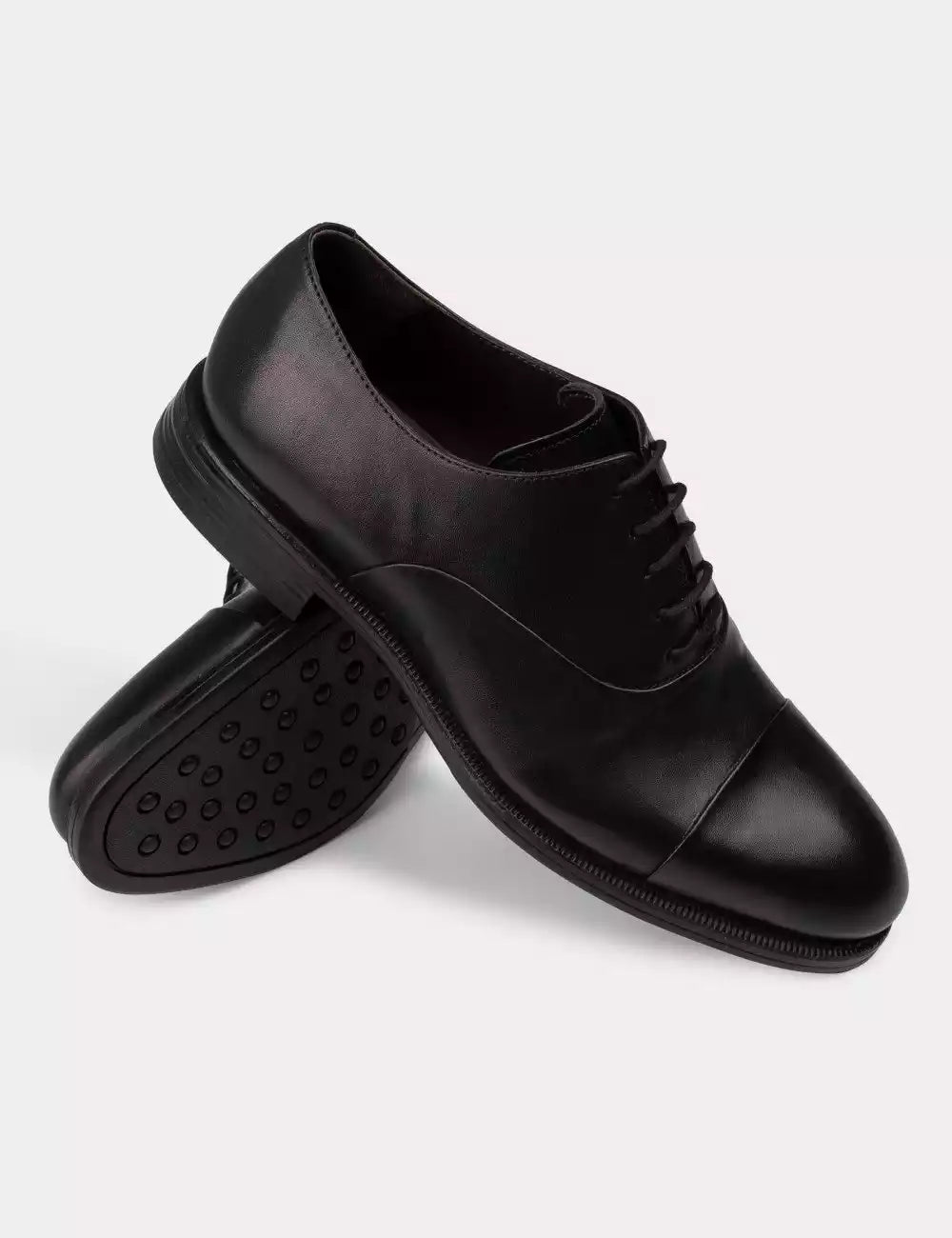 Galvare Oxford Classique – Chaussures en Cuir Véritable (Noir, Marron, Bleu Marine, Camel)