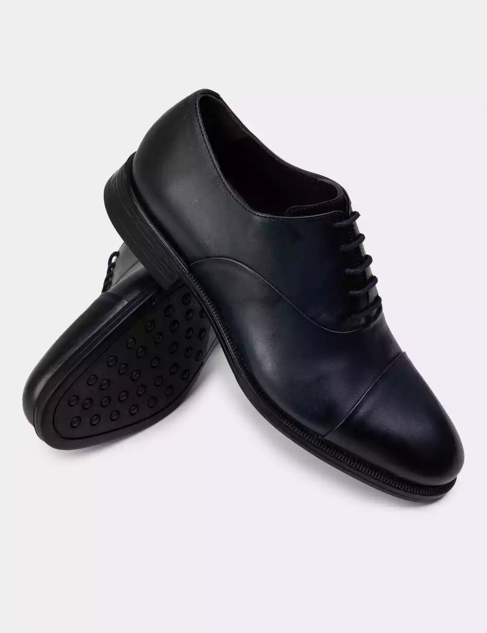 Galvare Oxford Classique – Chaussures en Cuir Véritable (Noir, Marron, Bleu Marine, Camel)