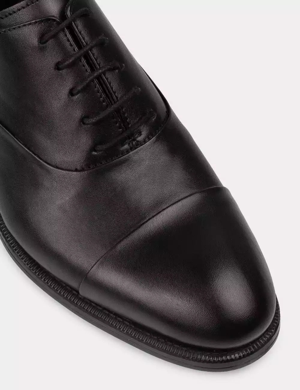 Galvare Oxford Classique – Chaussures en Cuir Véritable (Noir, Marron, Bleu Marine, Camel)