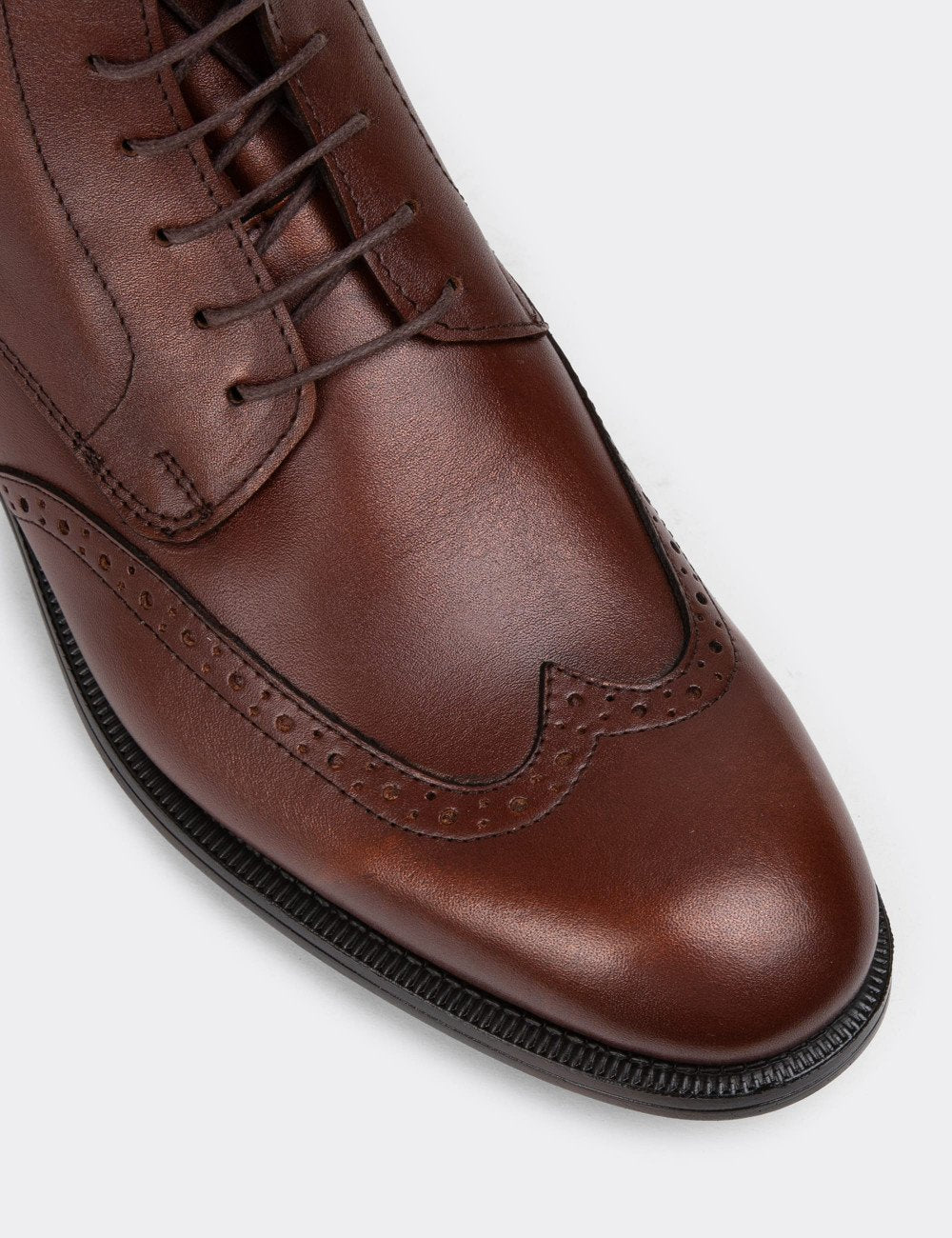 Bottes Galvare en Cuir Naturel avec Fermeture Éclair – Hiver Élégant