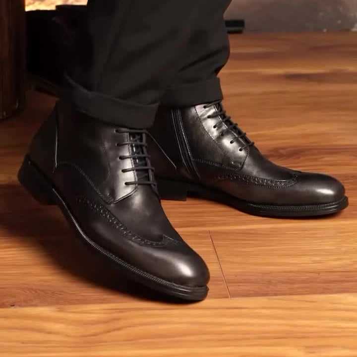 Bottes Galvare en Cuir Naturel avec Fermeture Éclair – Hiver Élégant