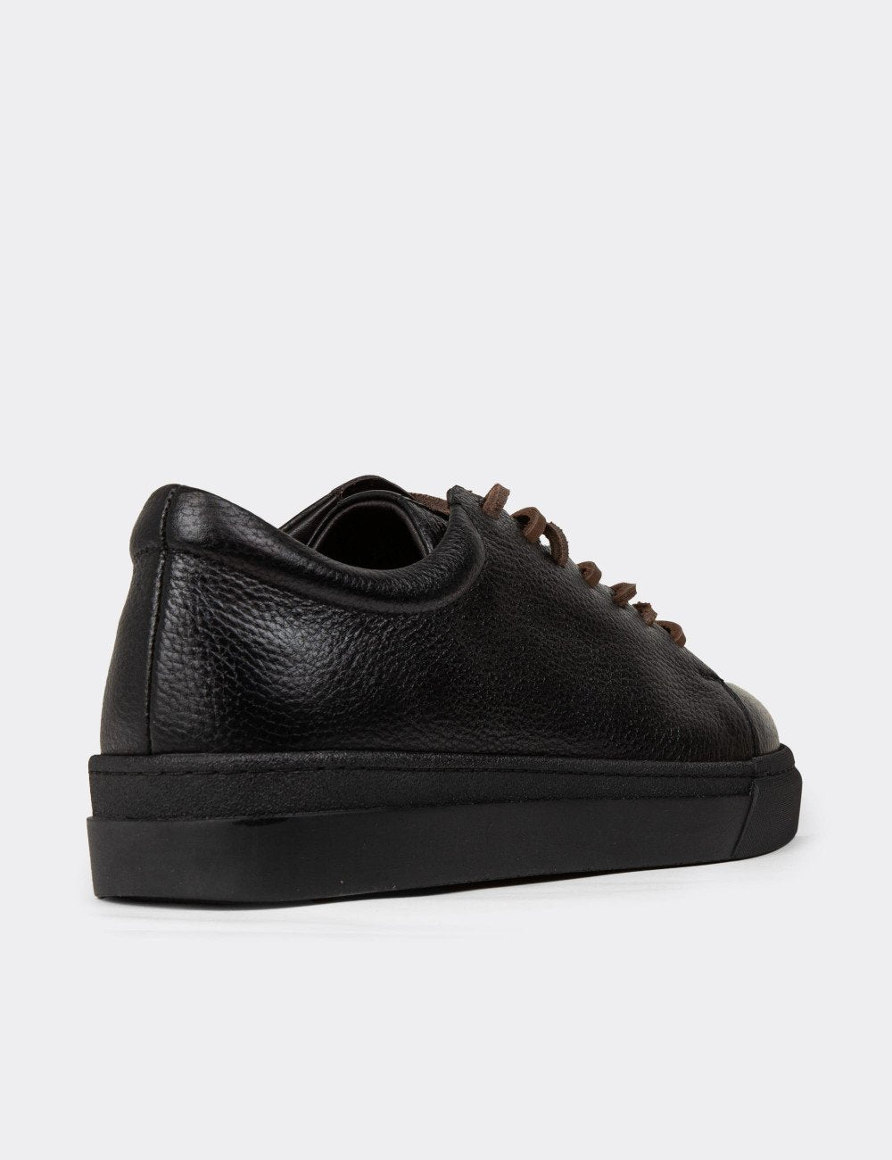 Galvare – Baskets Homme en Cuir Véritable (Noir ou Blanc)