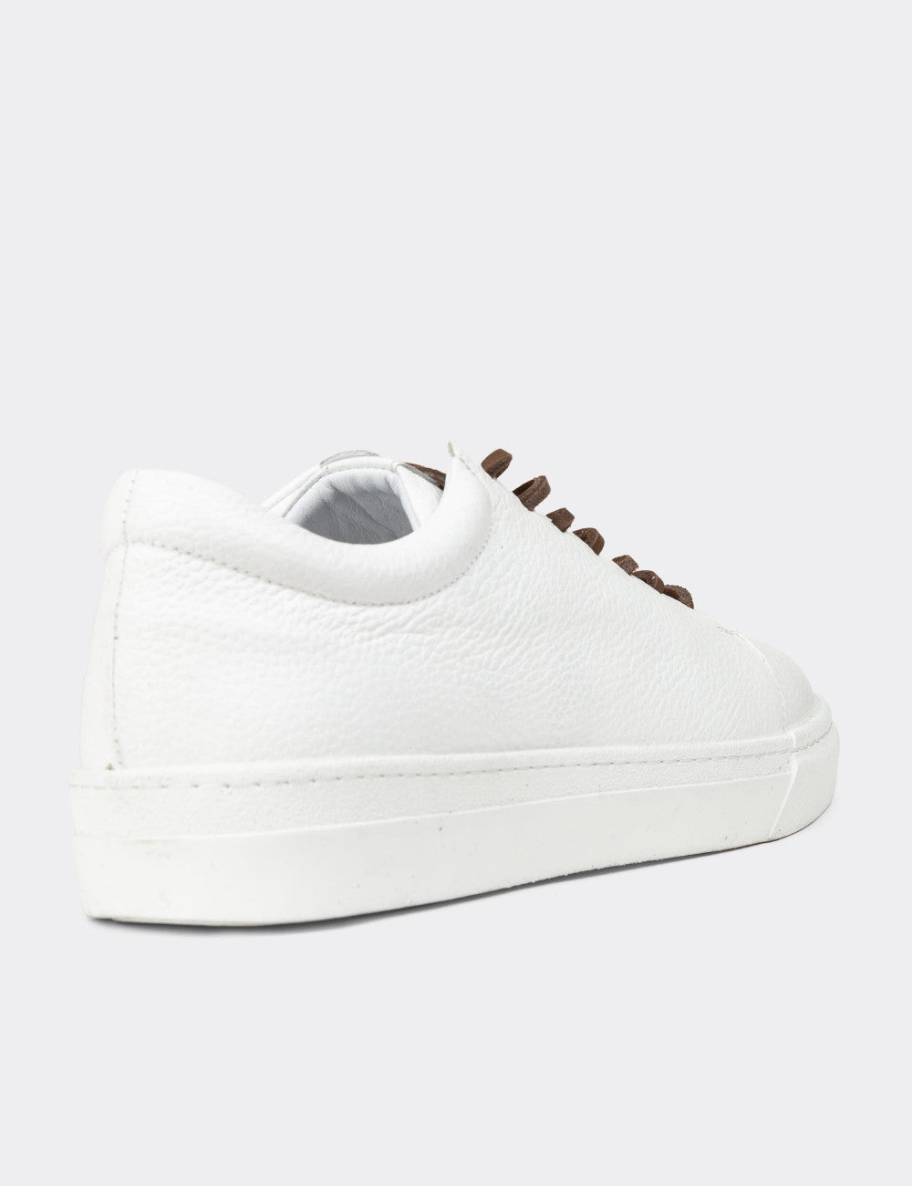 Galvare – Baskets Homme en Cuir Véritable (Noir ou Blanc)
