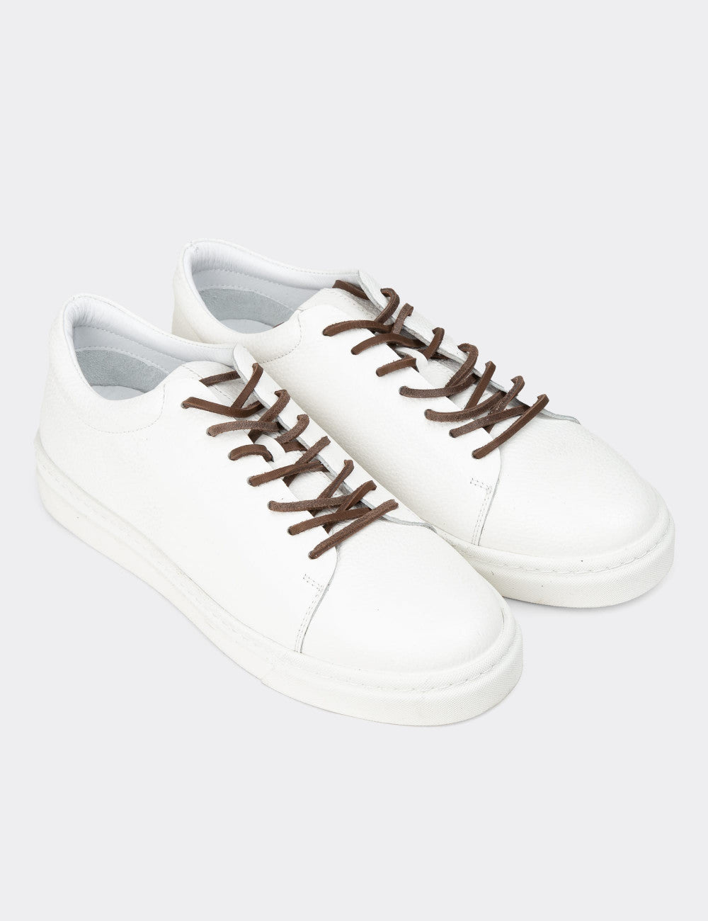 Galvare – Baskets Homme en Cuir Véritable (Noir ou Blanc)