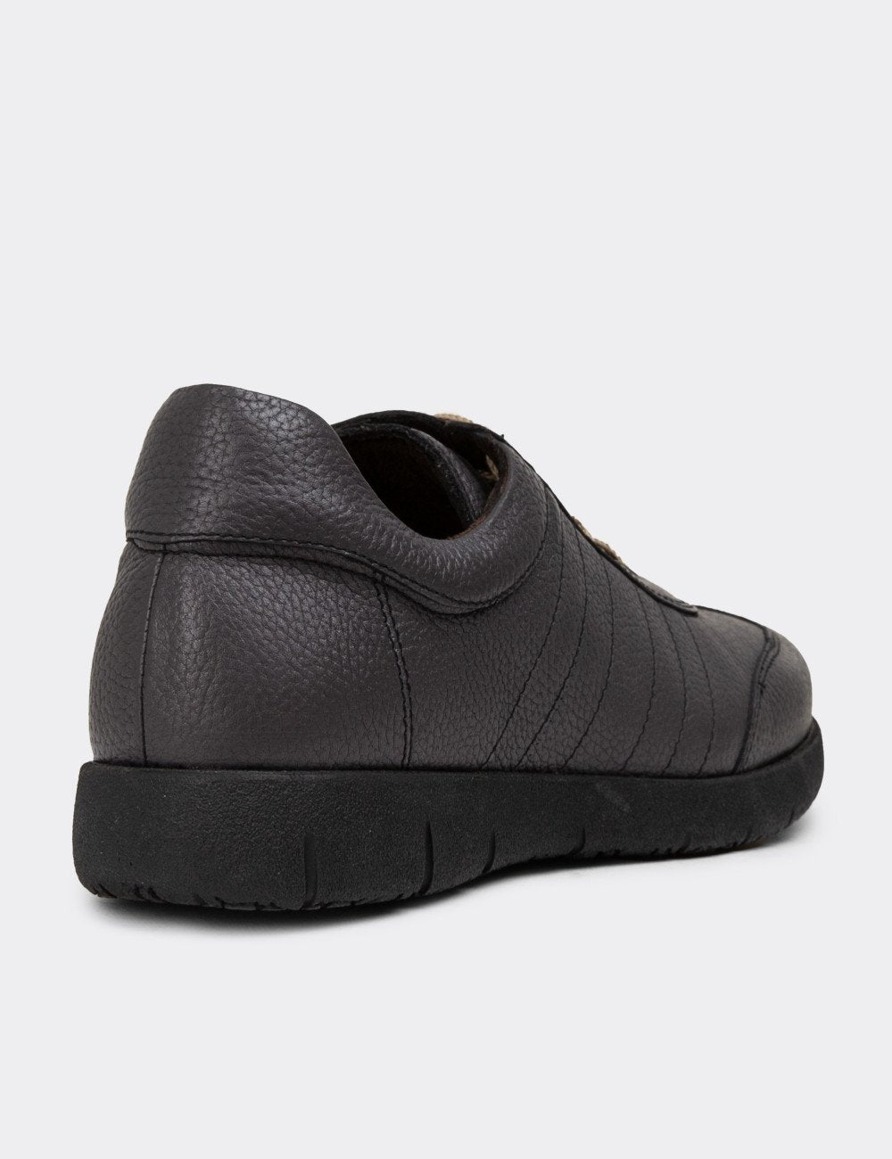 Galvare Floater – Chaussures Casual en Cuir Véritable (Noir, Gris, Rouge, Marron)