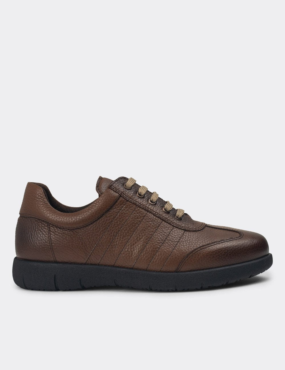 Galvare Floater – Chaussures Casual en Cuir Véritable (Noir, Gris, Rouge, Marron)